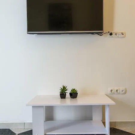 Studio Apartman Rea Trogir Exterior photo
